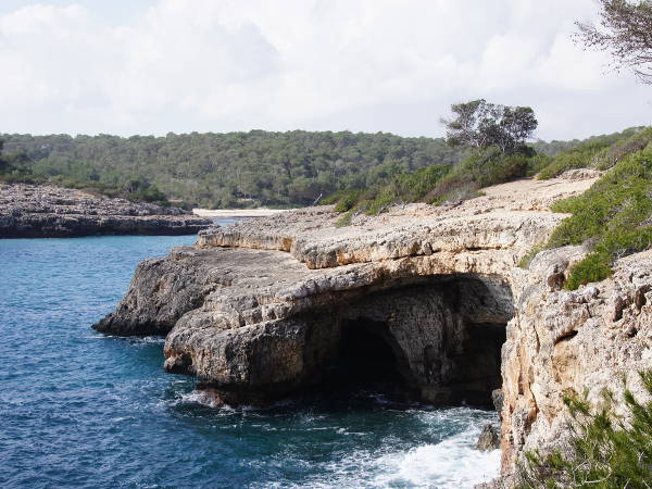 Cala Mondrago